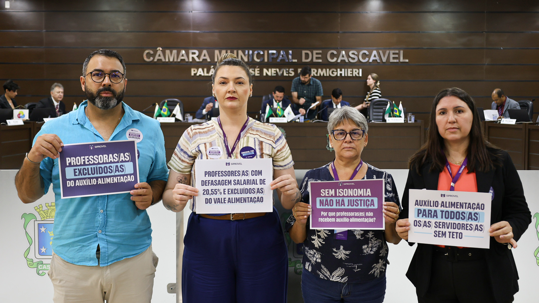 Câmara aprova reajuste sem isonomia: auxílio-alimentação continua excluindo servidores(as)