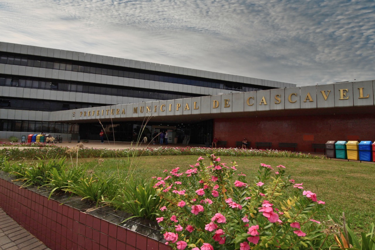 Justiça garante retorno de professoras à eleição da CIPA após irregularidades da administração