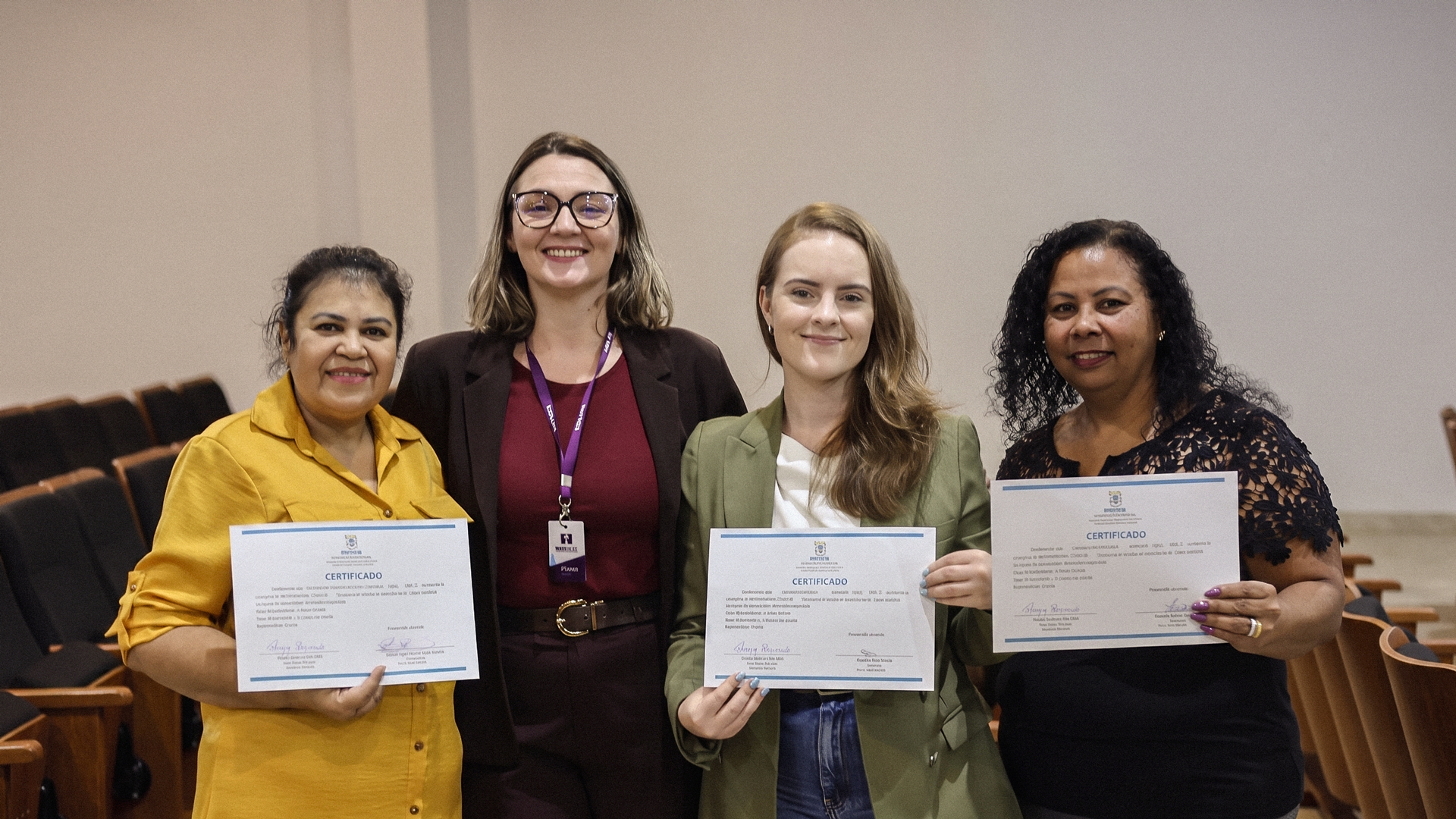 Professoras da Rede Municipal tomam posse na primeira CIPA de Cascavel