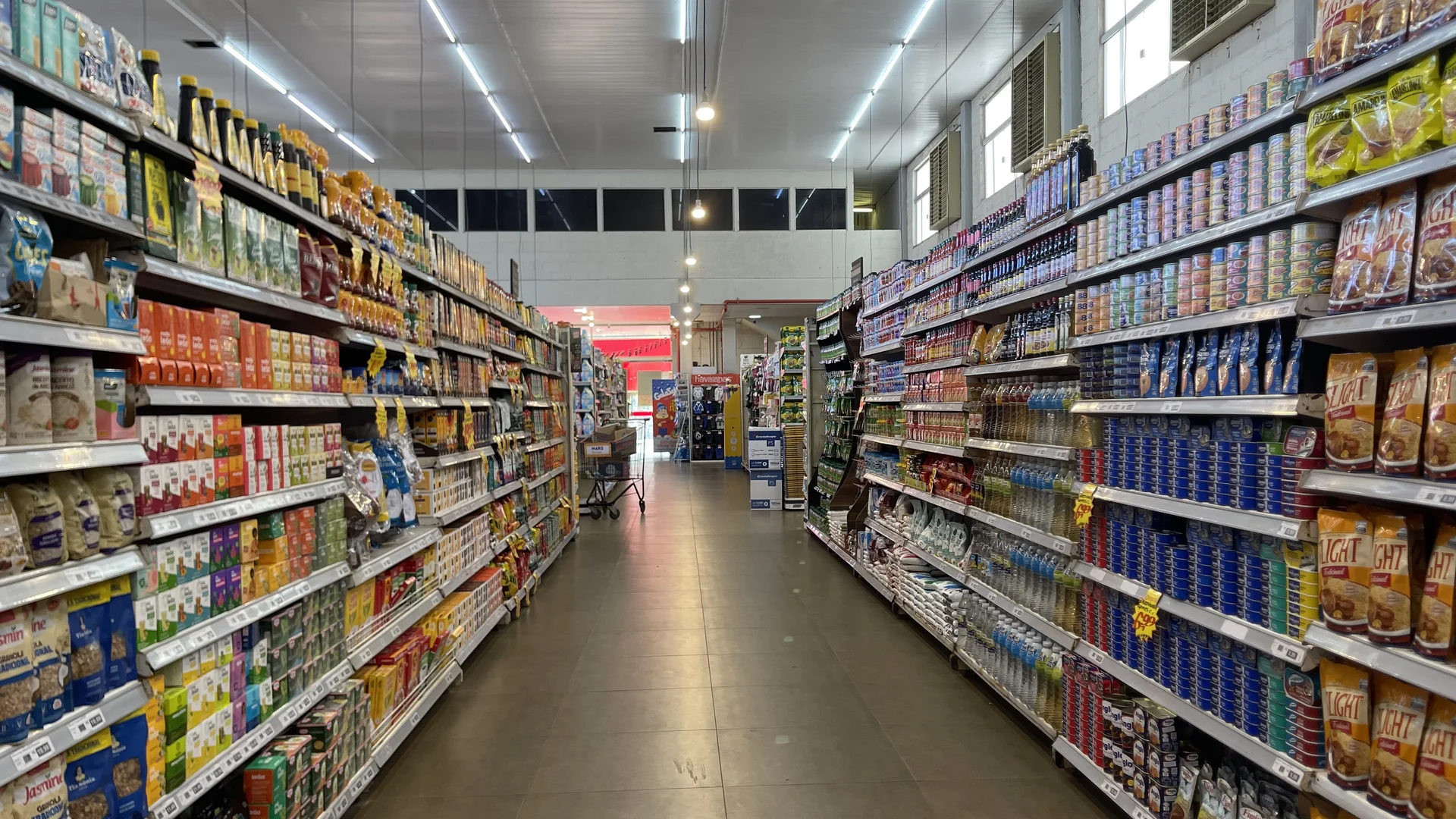 Auxílio-alimentação: regra da Prefeitura de Cascavel exclui servidores(as) do benefício